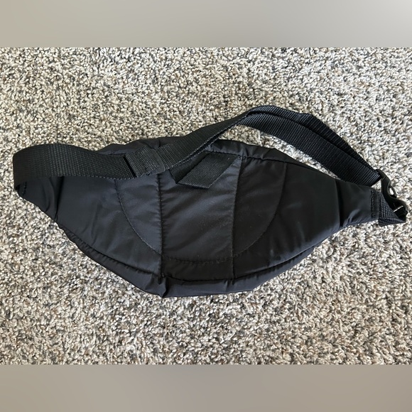 NEW Adidas Core Waist Fanny Pack - Picture 8 of 10